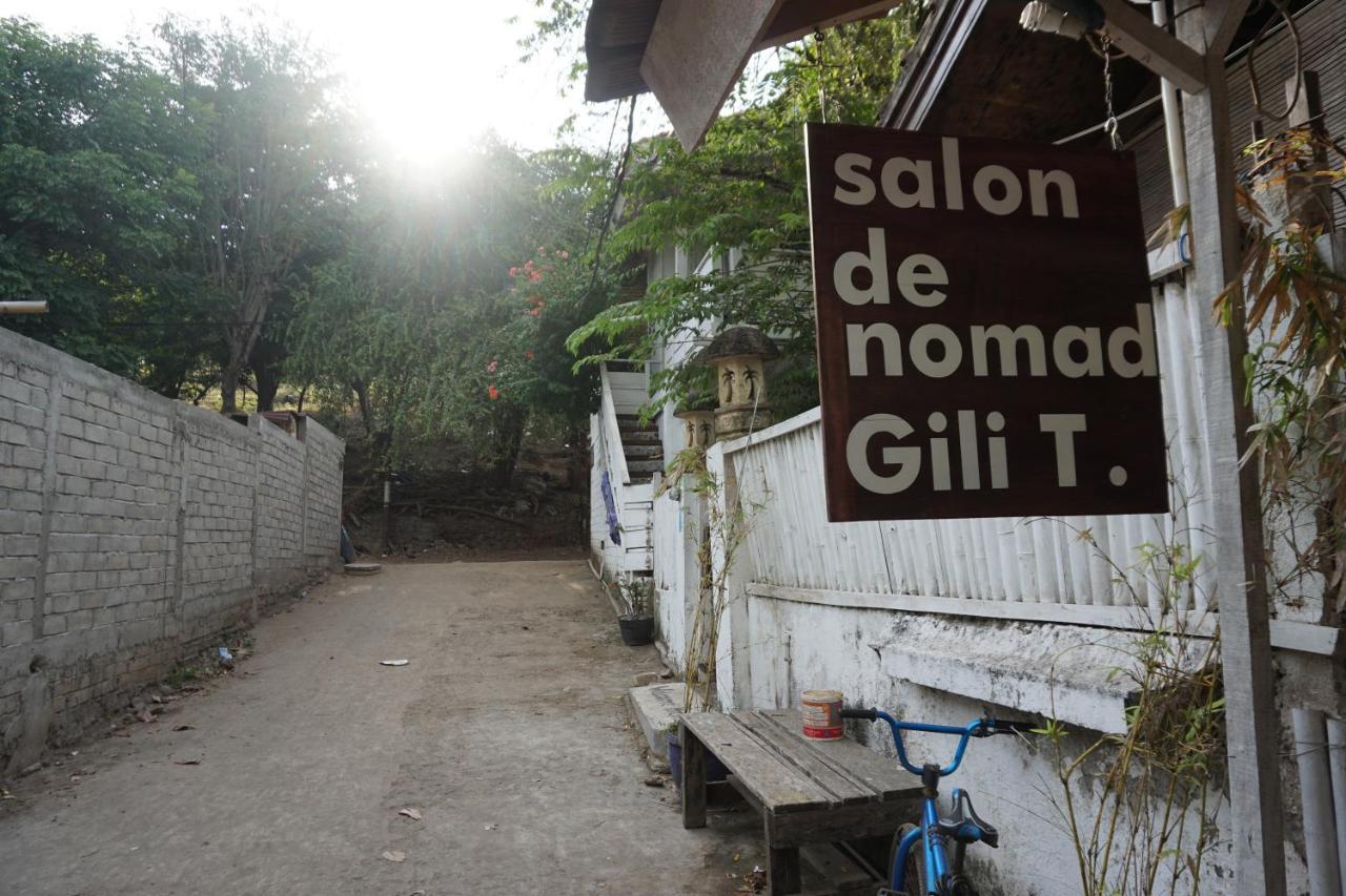 Salon De Nomad Gili T. Bed & Breakfast Джили Трауанган Екстериор снимка